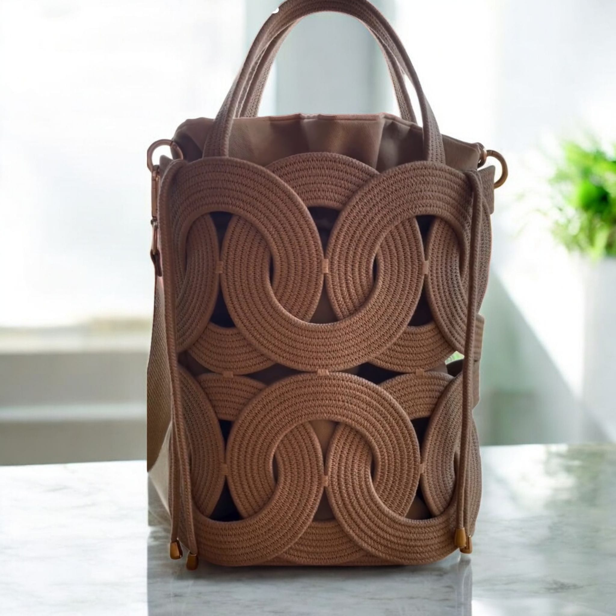 Bolso marrón grande